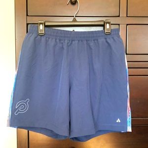 Like New!  Mens Peloton mesh-lined athletic shorts by Solfire.